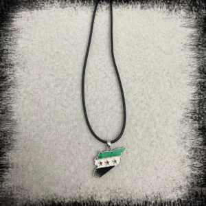 Free Syrian flag map necklace silver color سنسال جلد أسود اللون مع خريطة علم سوريا الحرة Syrien flagga karta halsband Syrien flagga Läder halsband