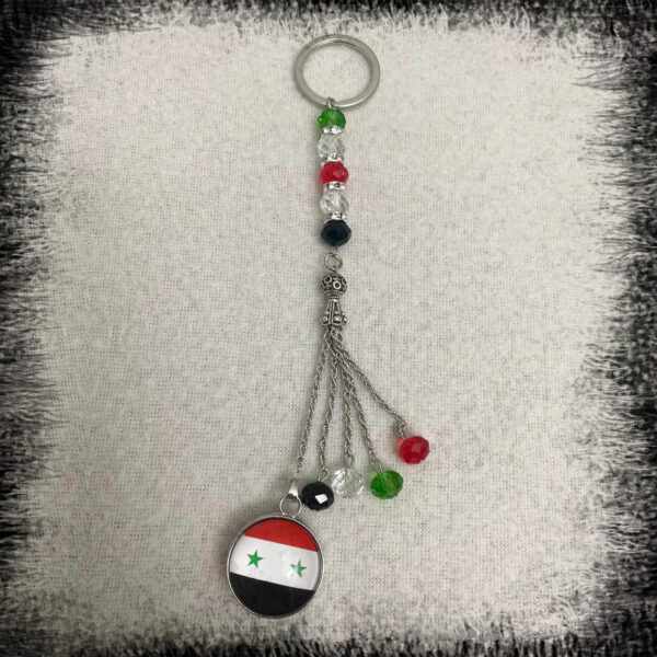 keychain crystal beads color with Free Syria map flag علاقة مفاتيح كرستال خرز خريطة علم سوريا الحرة اللون الاخضر Syriska flaggan Nyckelring syrien flagga Nyckelring Pärlor Syrien Nyckelring Syrien Nyckelring kristallpärlor Syrian beads Keychain خرز كريستال علم سوريا