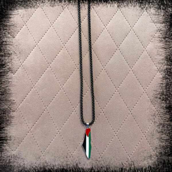 Palestine flag map necklace silver color سنسال خريطة العلم الفلسطيني سنسال خارطة فلسطين Palestina Pärlor halskette Palestina flagga kette Kristall radband Palestina flagga Palestina flaggan karta halsband